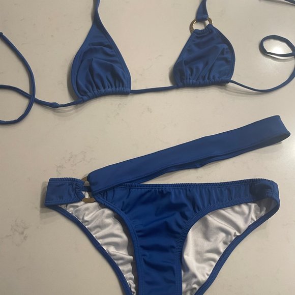 Royal Blue 2 Piece Bikini (High Quality) - Picture 2 of 12